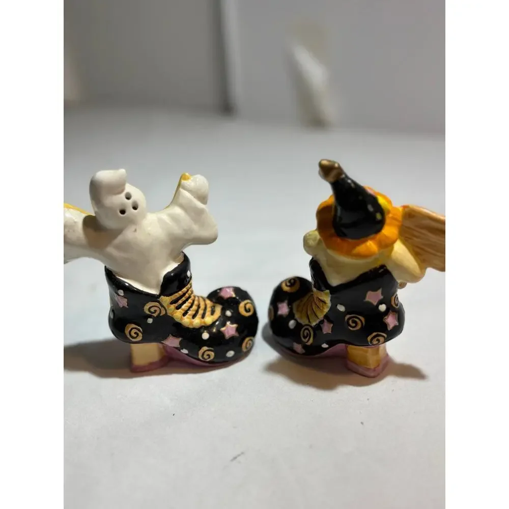 Cat pair ceramic